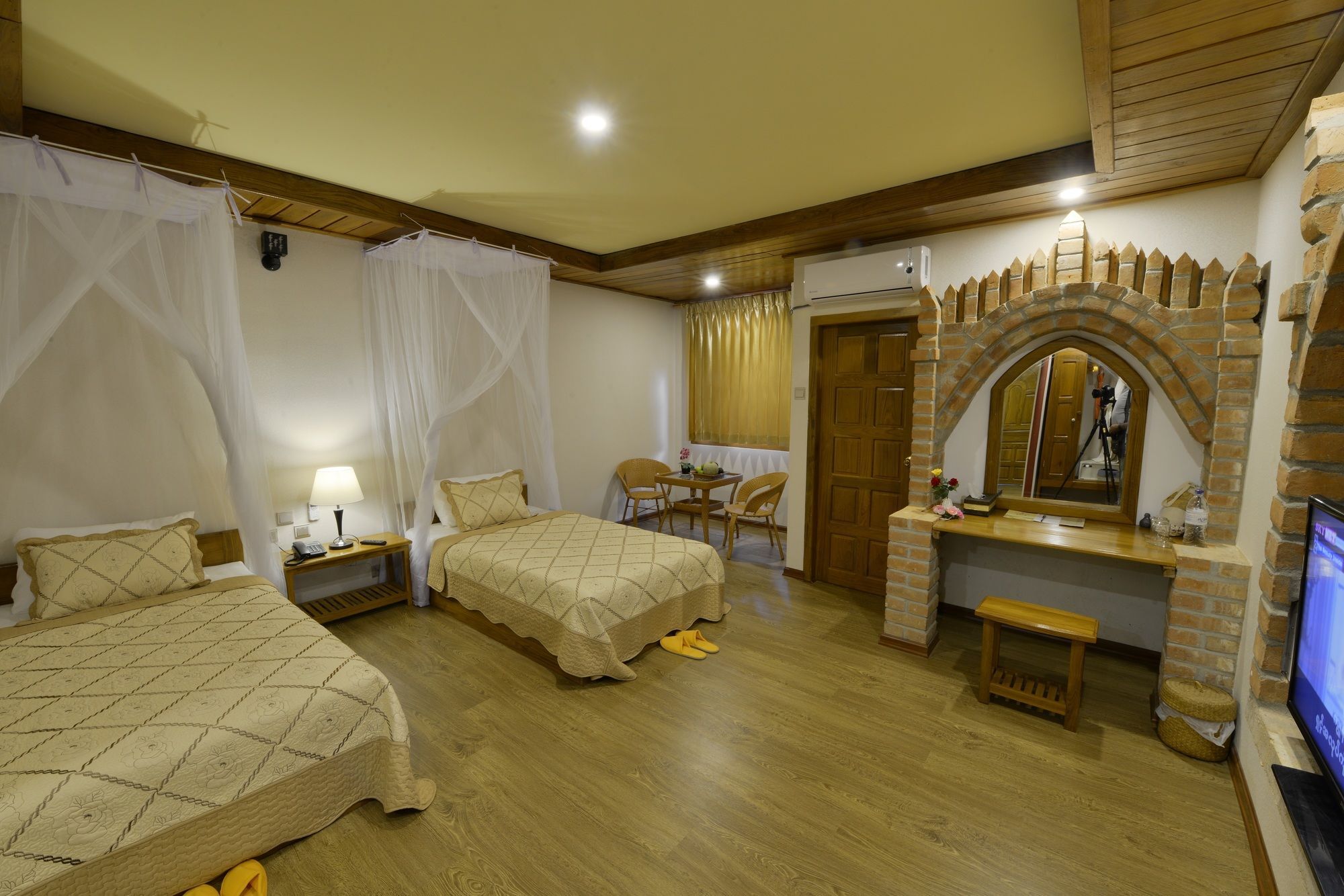 Ann Heritage Lodge Inle Lake Exterior foto